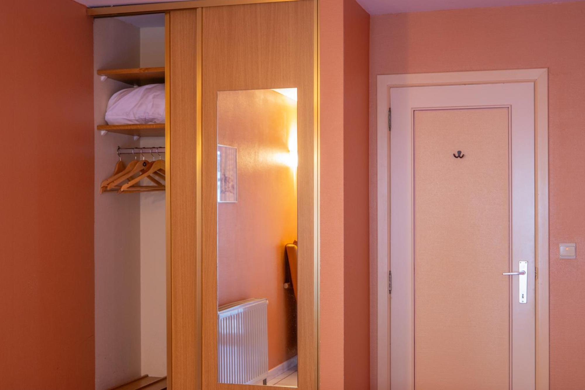Blanckthys Hotel Вурен Екстериор снимка